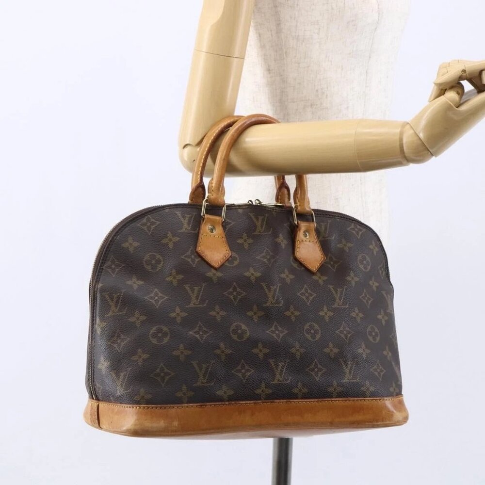 LOUIS VUITTON Monogram Alma Hand Bag